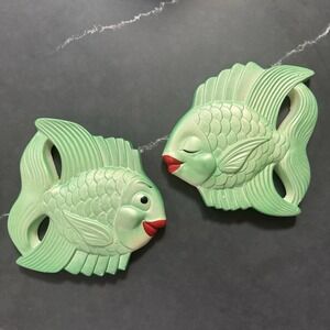 Chalkware Green Fish w Red Lips Pair Kissing MCM Miller Studio Anthropomorphic